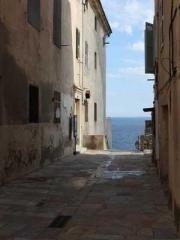 Spoil you in my arms